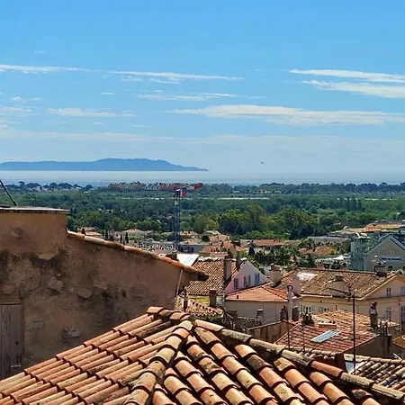 Apartment Levant Des Templiers, 2 Chambres, Vue Mer, Centre Historique